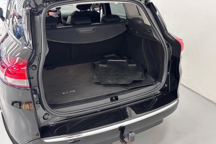 Sort Renault Clio IV fra 2015