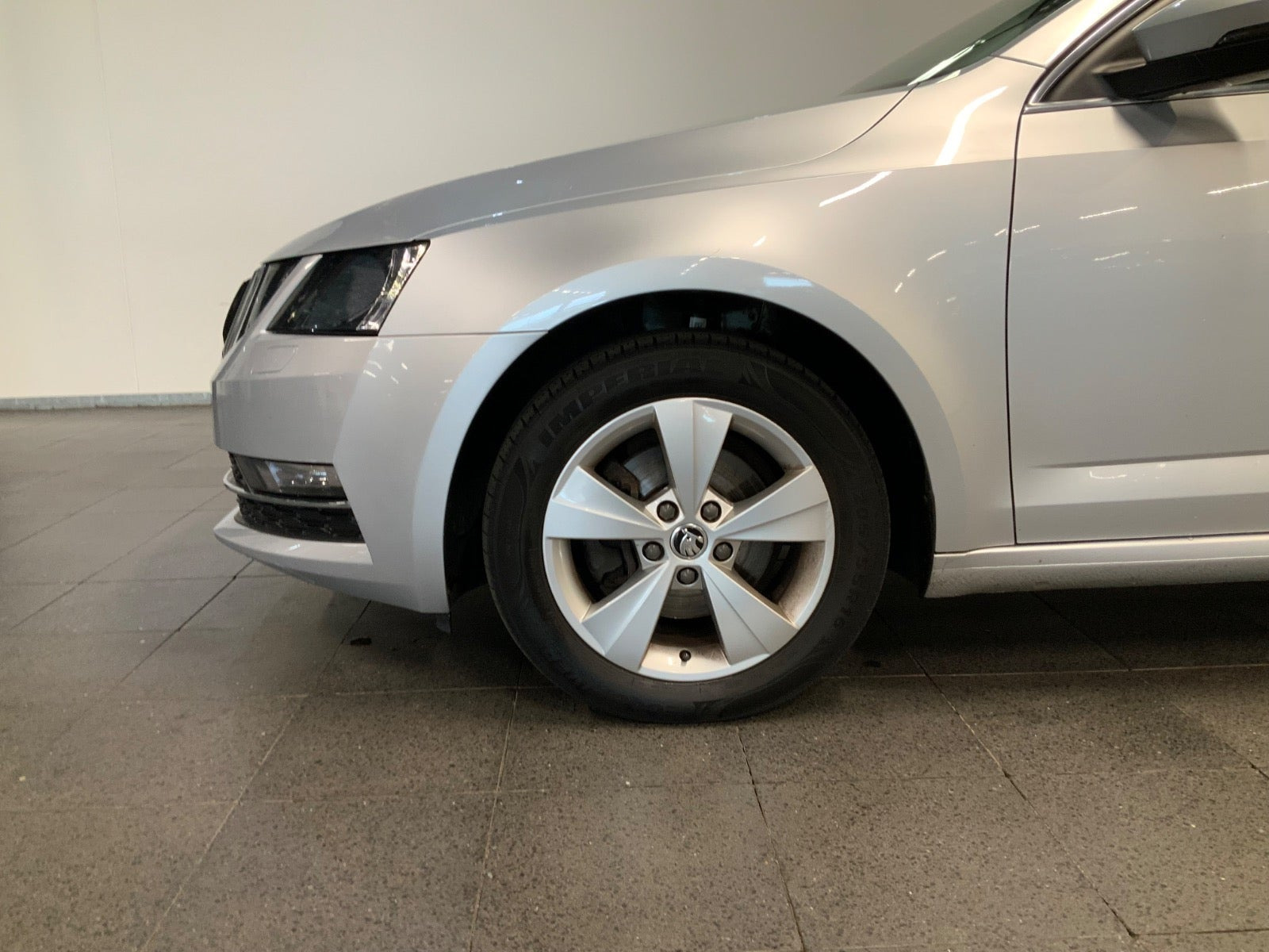 Sølv Skoda Octavia fra 2019