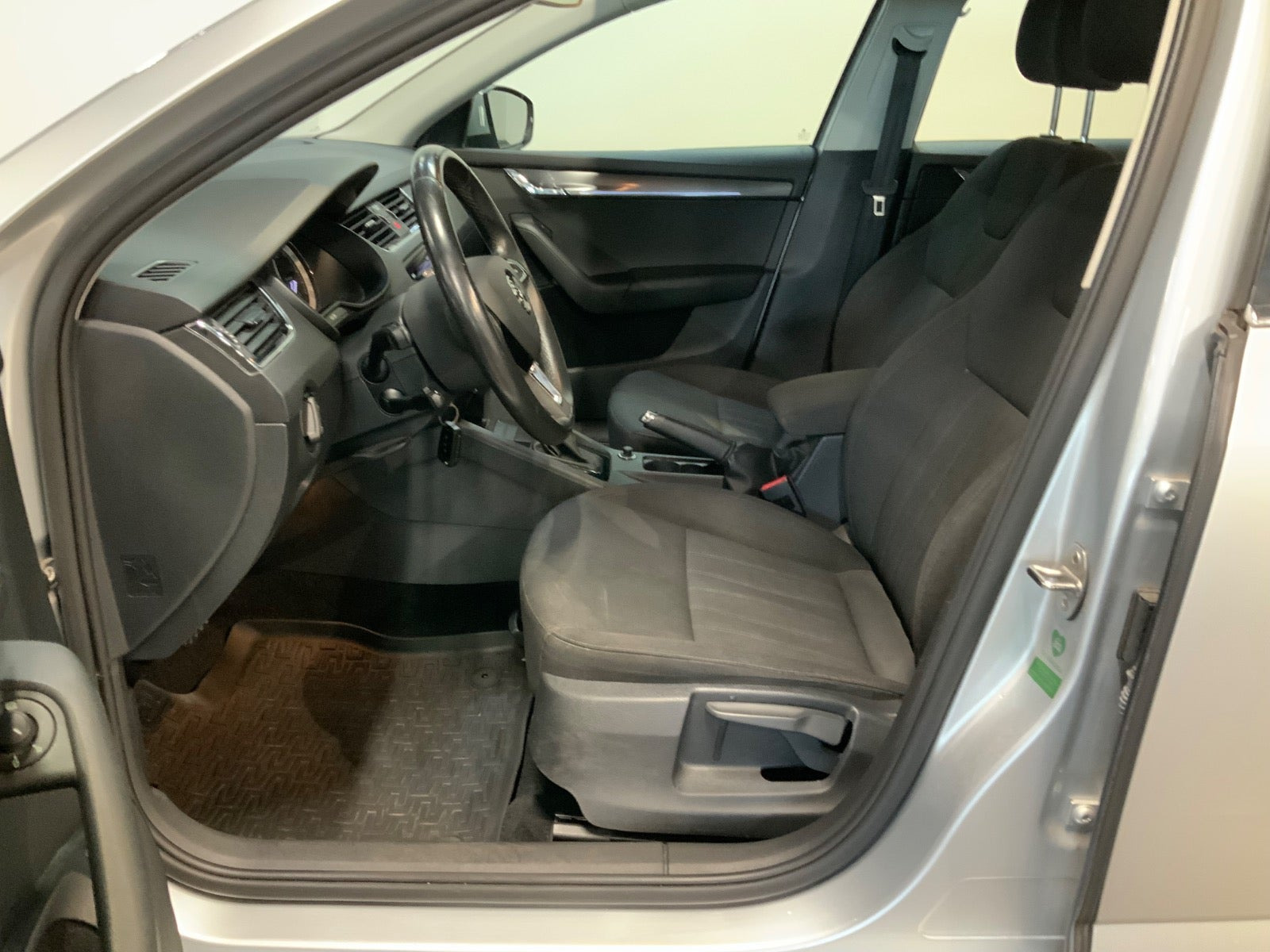 Sølv Skoda Octavia fra 2019