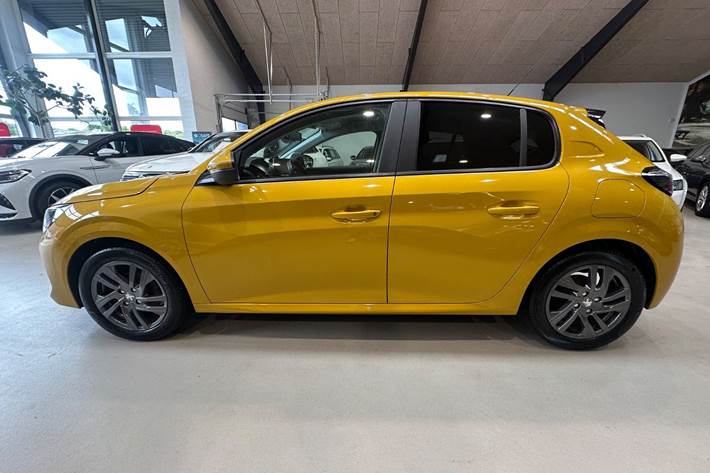Gul Peugeot 208 fra 2021