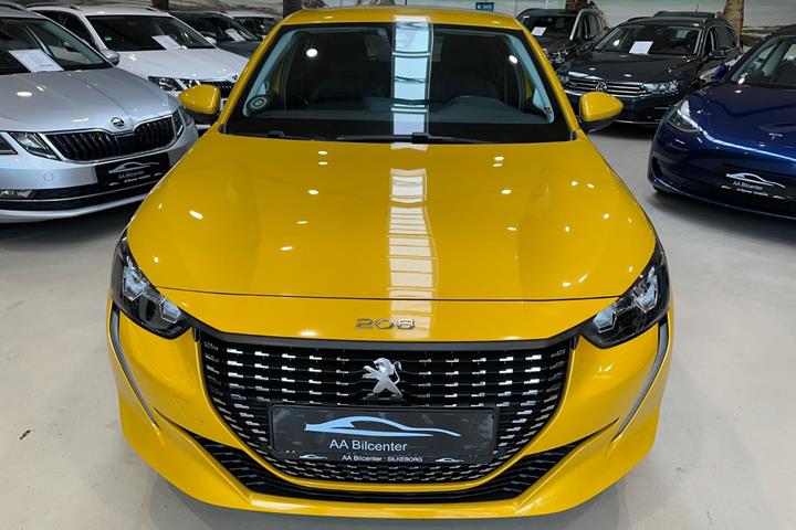 Gul Peugeot 208 fra 2021