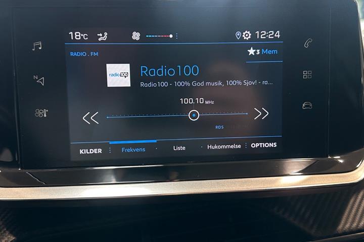 Gul Peugeot 208 fra 2021