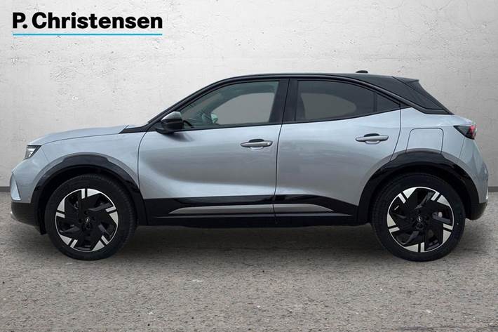 Grå Opel Mokka-e fra 2025