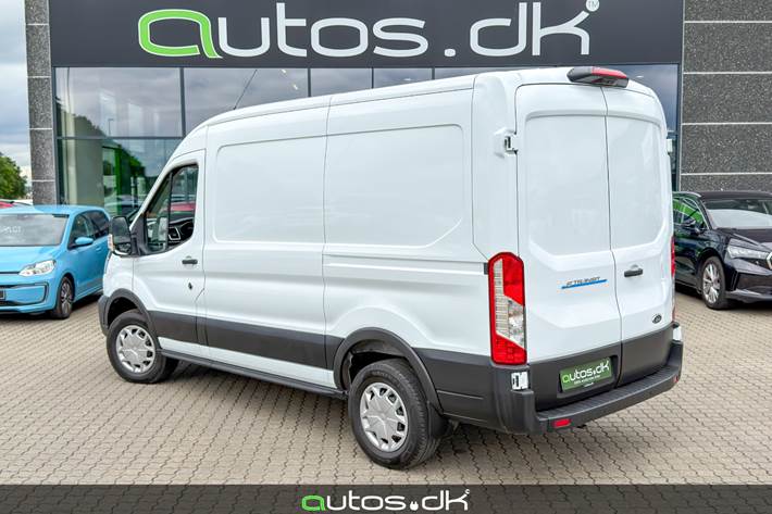 Hvid Ford E-Transit 350 L2 Van fra 2023