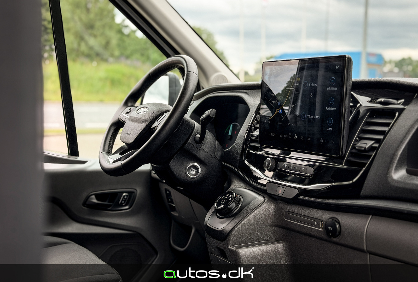 Hvid Ford E-Transit 350 L2 Van fra 2023