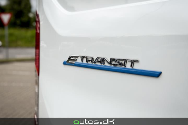Hvid Ford E-Transit 350 L2 Van fra 2023