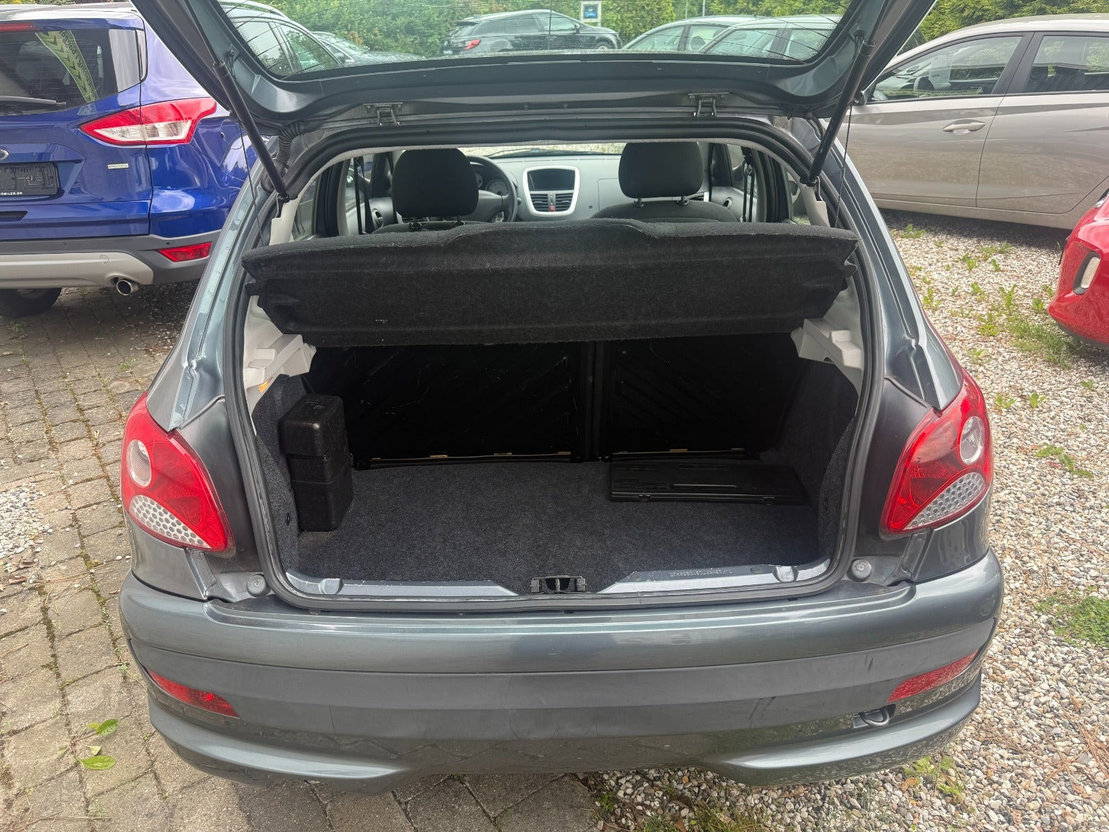 undefined Peugeot 206+ fra 2011