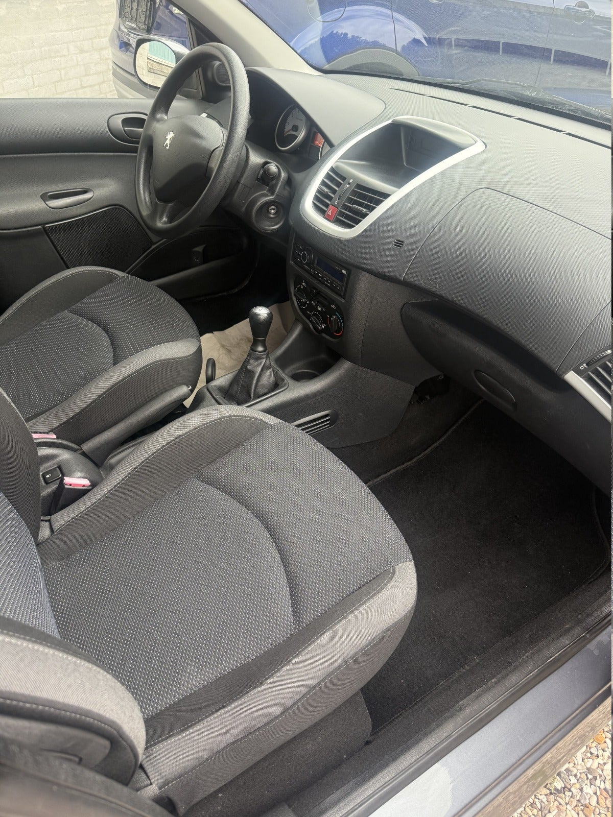 undefined Peugeot 206+ fra 2011
