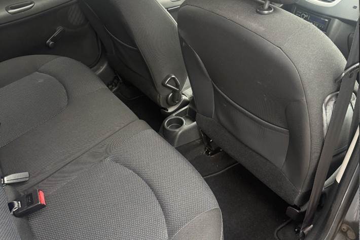 undefined Peugeot 206+ fra 2011