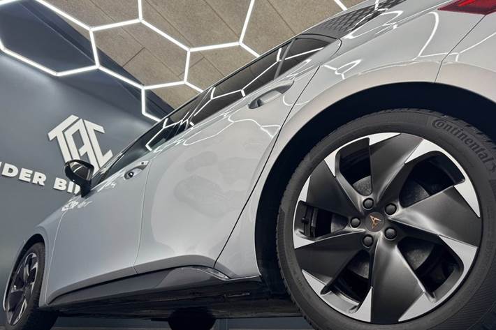Sølv Cupra Born fra 2026