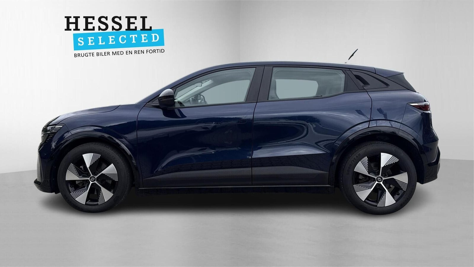Blå Renault Megane E-Tech fra 2023
