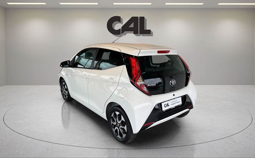 Toyota Aygo 1,0 VVT-i x-plore