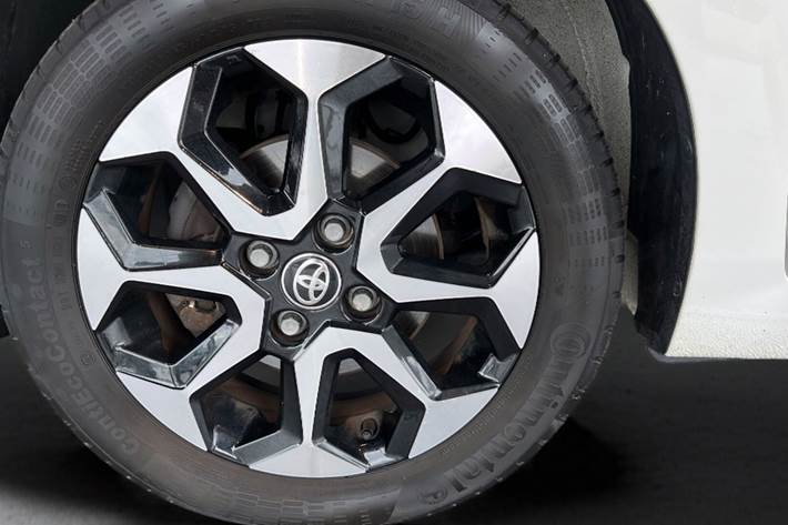 Hvid Toyota Aygo fra 2019