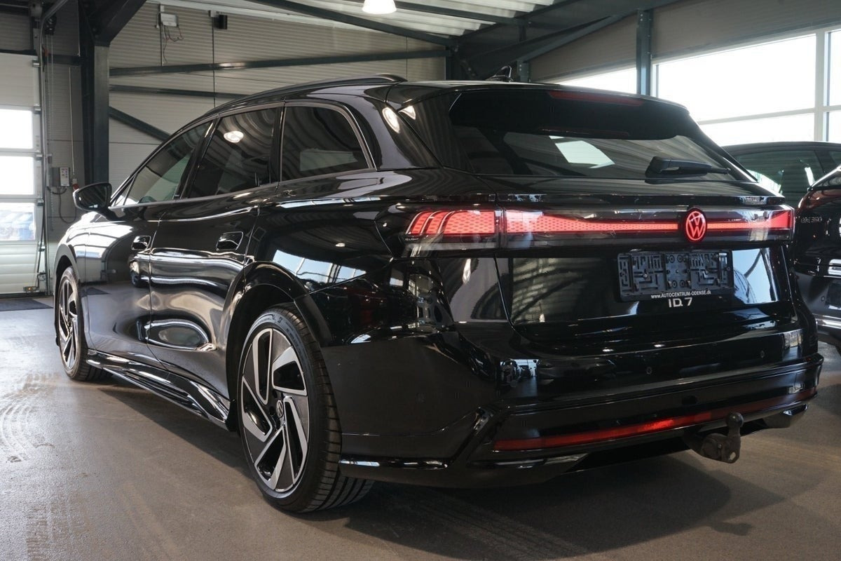 Sort VW ID.7 fra 2026
