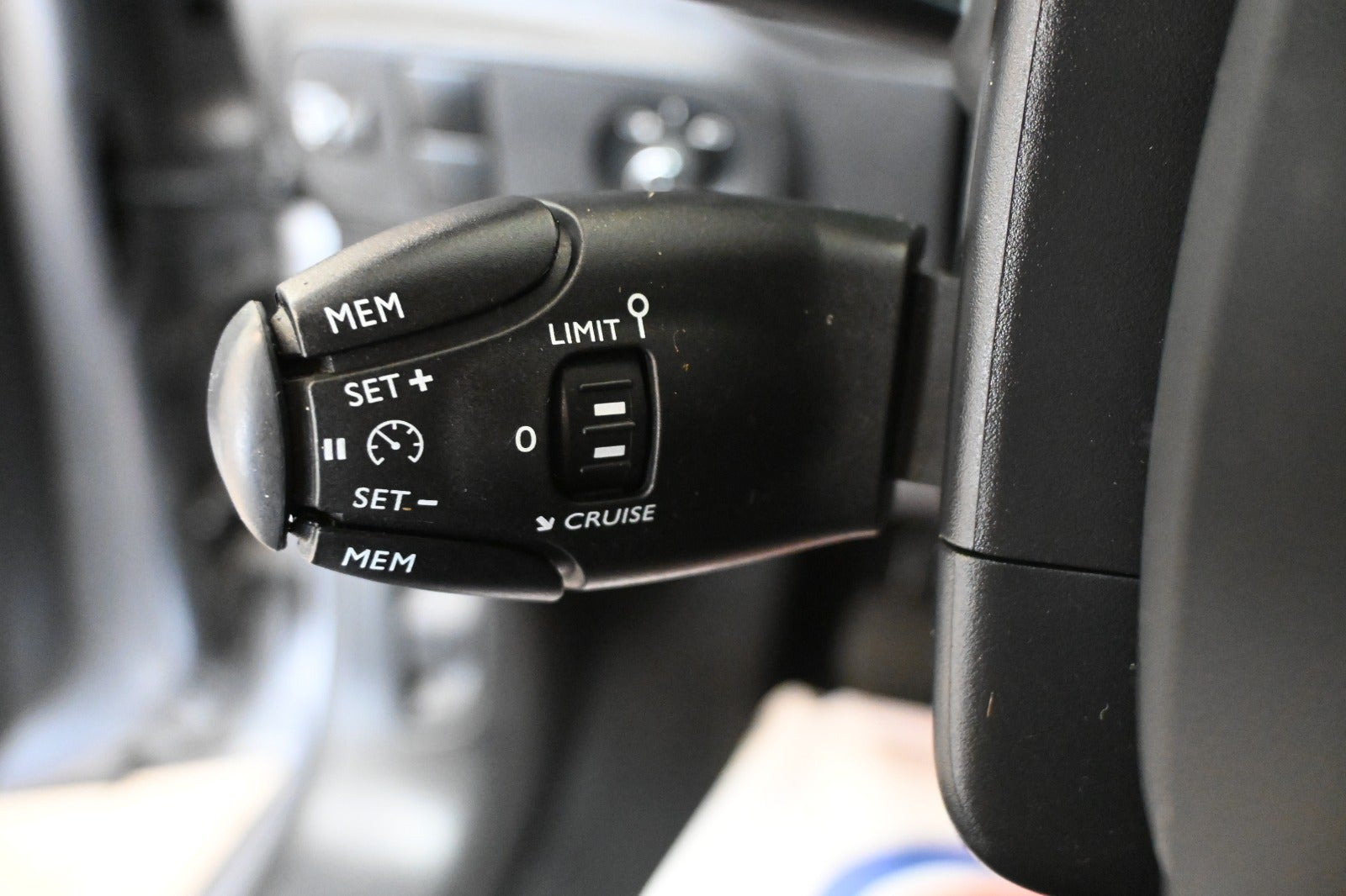 Grå Citroën C3 fra 2021