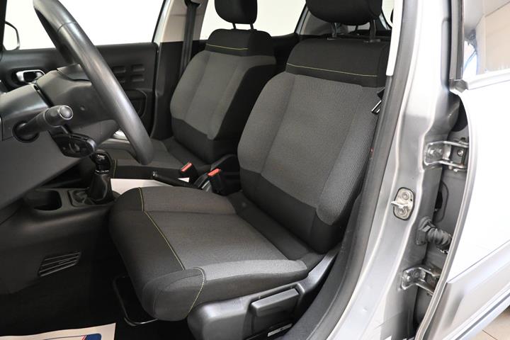 Grå Citroën C3 fra 2021