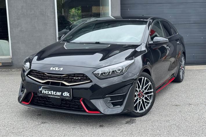 Sort Kia ProCeed fra 2023