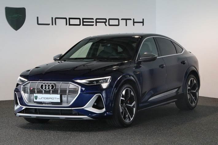 Blå Audi e-tron S fra 2022