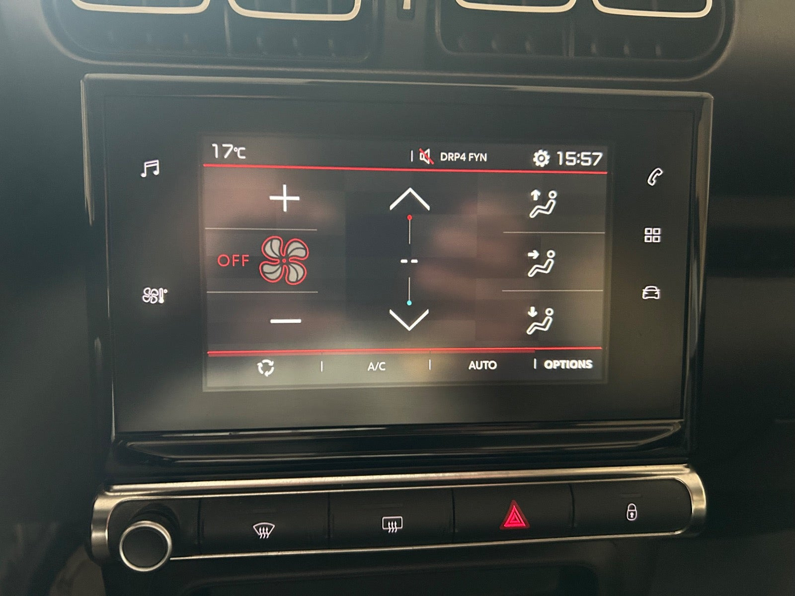 Orange Citroën C3 Aircross fra 2018