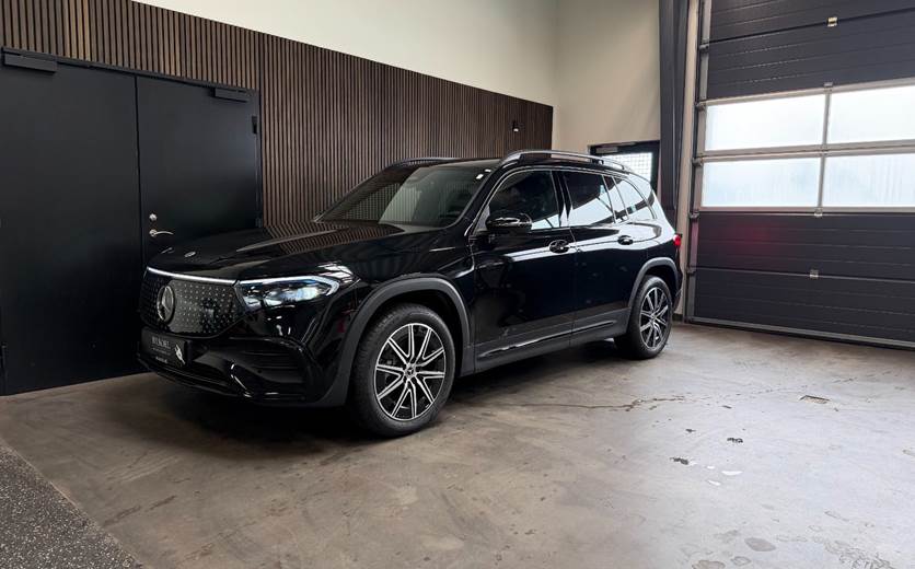 Mercedes EQB250+ AMG Advance