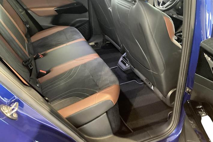 Blå VW ID.4 fra 2021