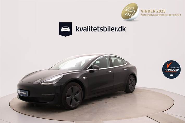 Sort Tesla Model 3 fra 2019