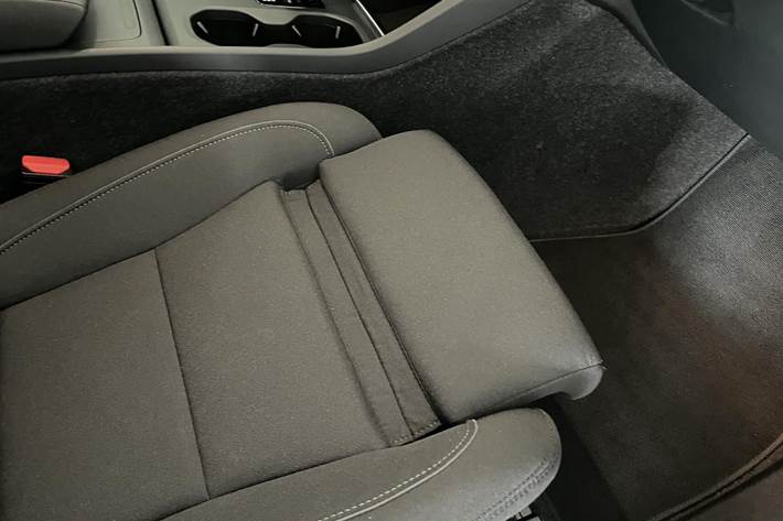 Blå Volvo EX40 fra 2025