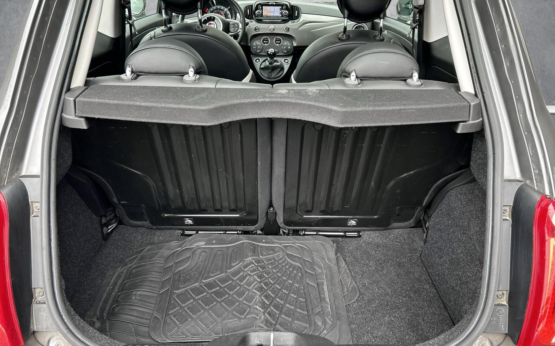 Grå Fiat 500 fra 2019