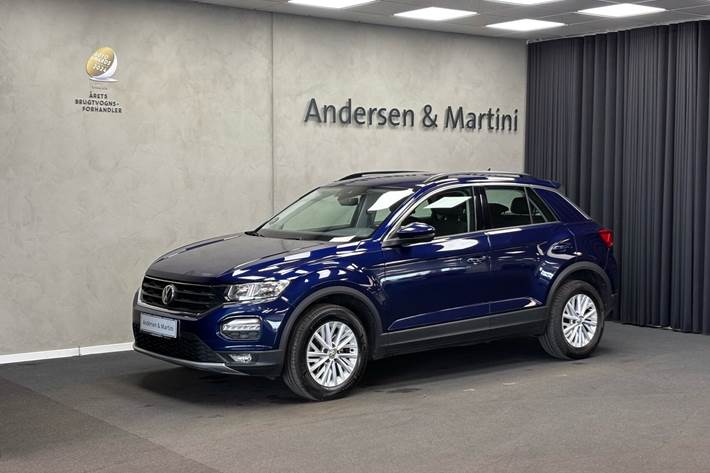 Blå VW T-Roc fra 2018