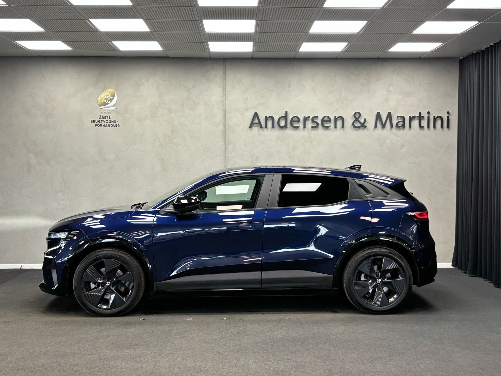 Blå Renault Mégane fra 2024