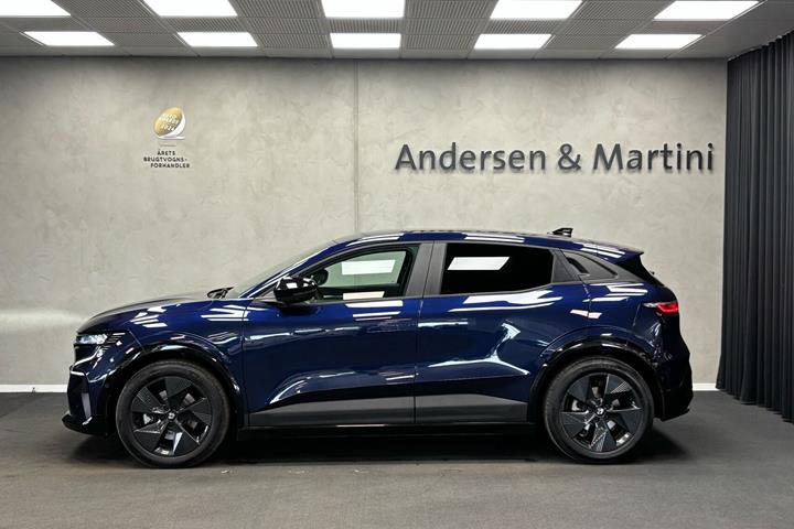Blå Renault Mégane fra 2024