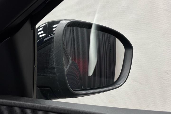 Blå Renault Mégane fra 2024