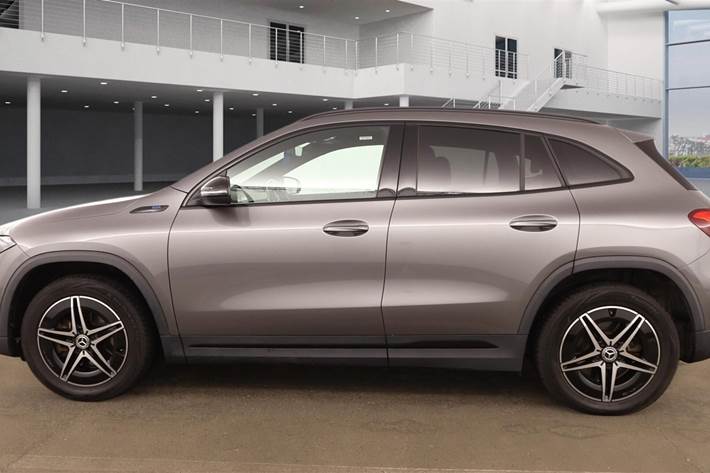 undefined Mercedes EQA 250 fra 2022