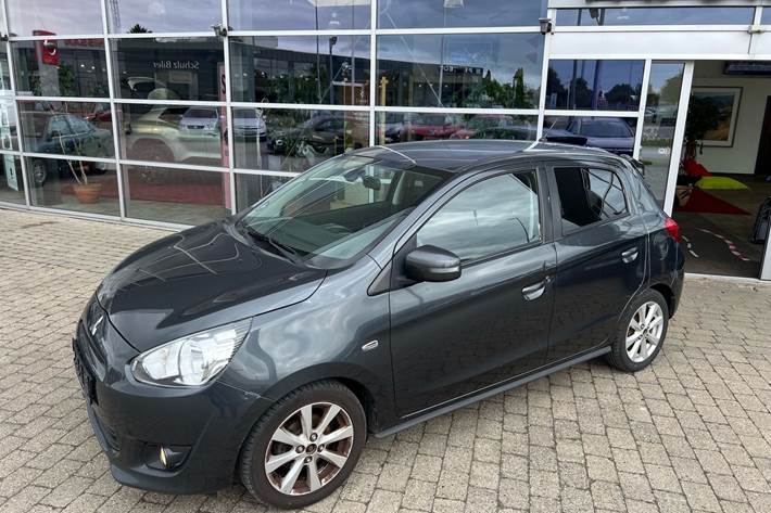 undefined Mitsubishi Space Star fra 2014