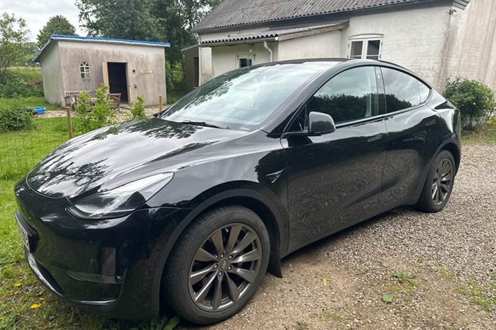 undefined Tesla Model Y fra 2021