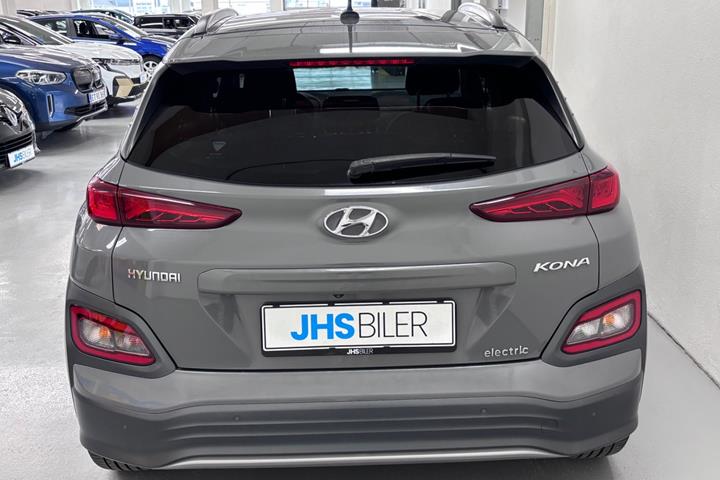 Grå Hyundai Kona fra 2019