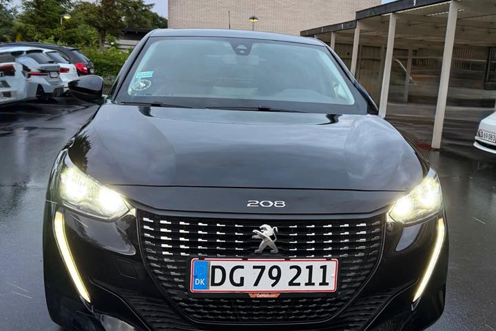 Sort Peugeot 208 fra 2021