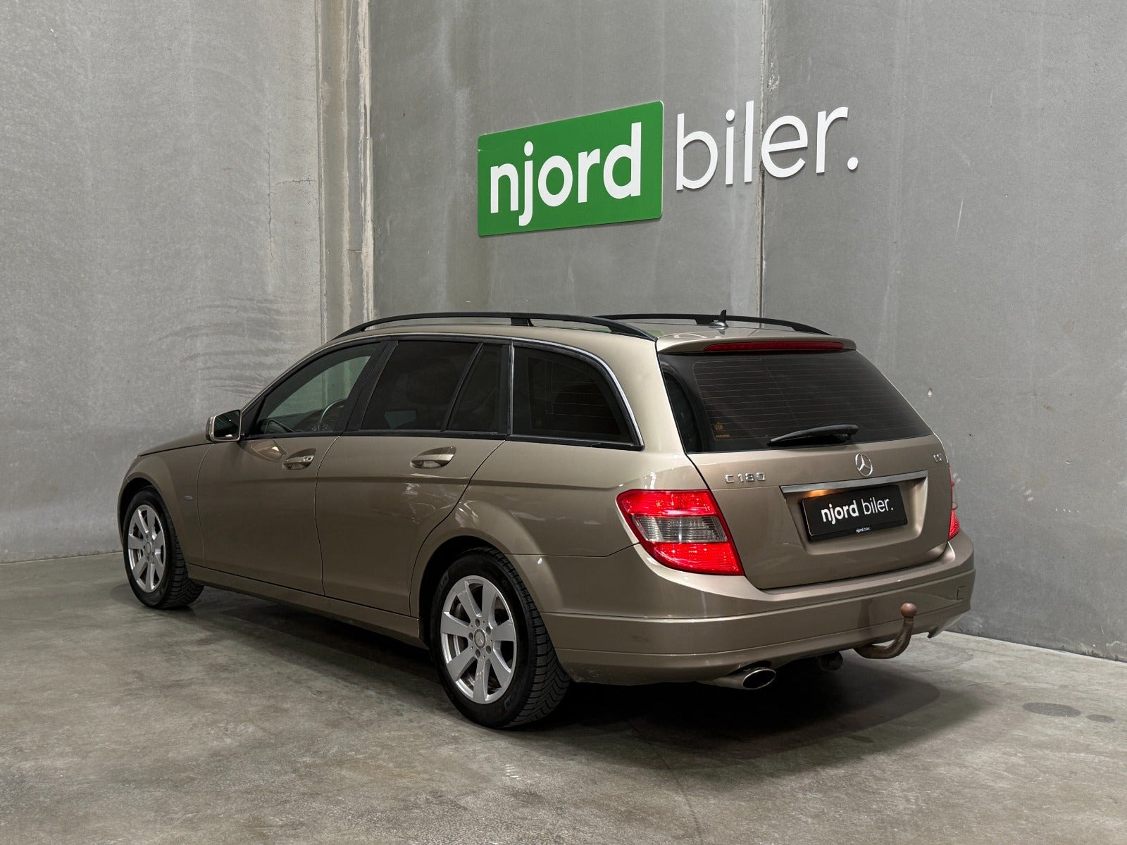 undefined Mercedes C180 fra 2010