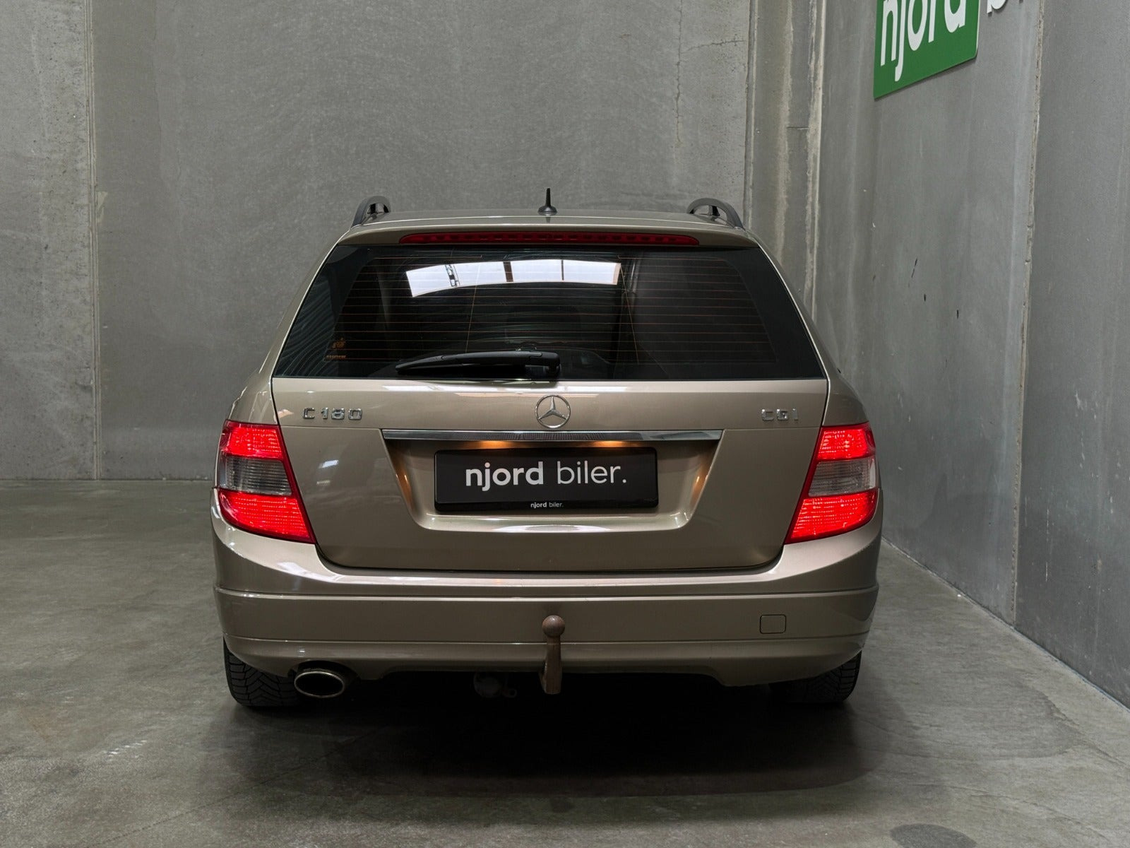 undefined Mercedes C180 fra 2010
