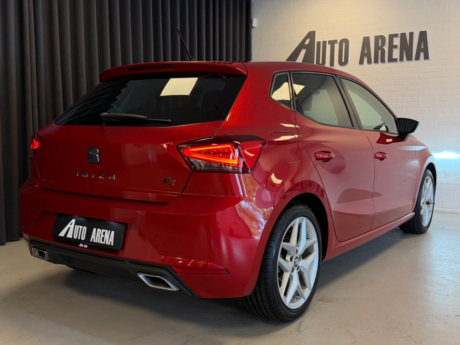Rød Seat Ibiza fra 2019