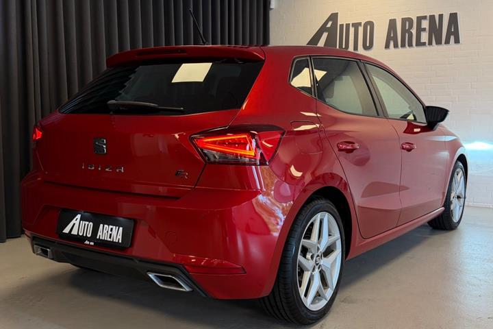 Rød Seat Ibiza fra 2019