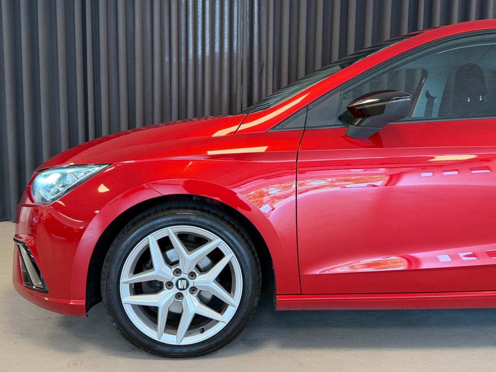 Rød Seat Ibiza fra 2019