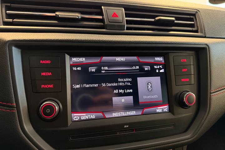 Rød Seat Ibiza fra 2019
