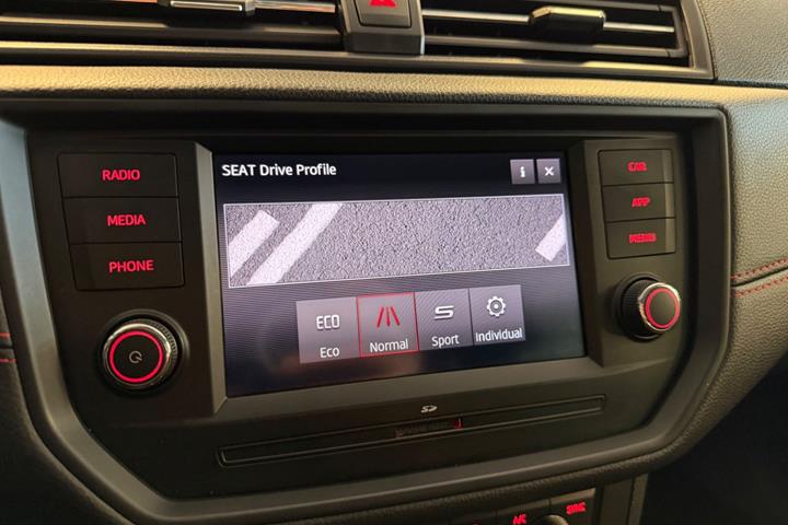 Rød Seat Ibiza fra 2019