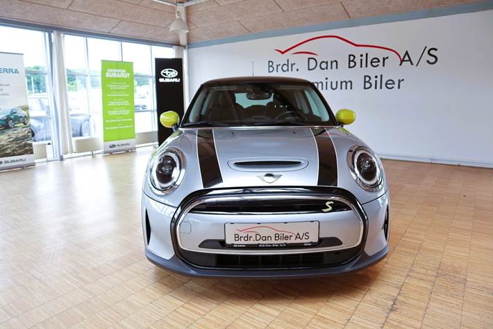 Grå Mini Cooper SE fra 2023
