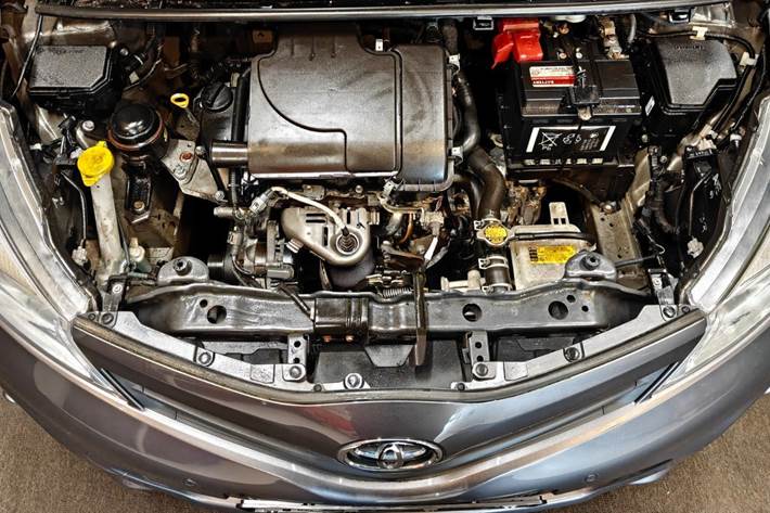 undefined Toyota Yaris fra 2011