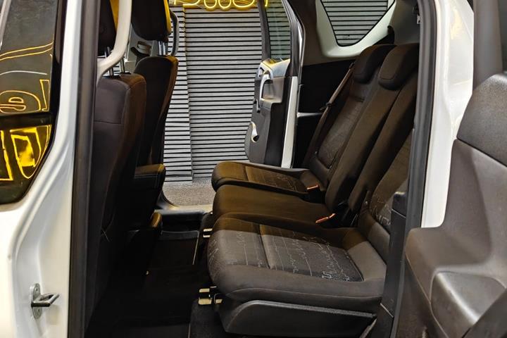 undefined Opel Meriva fra 2015