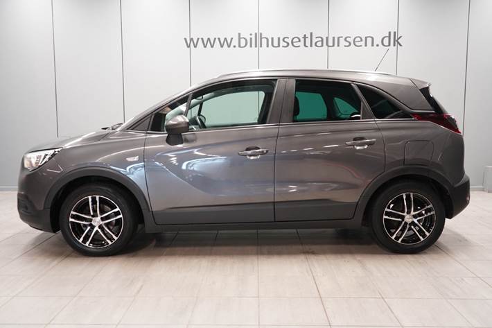 Grå Opel Crossland X fra 2019