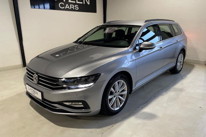 Sølv VW Passat fra 2020