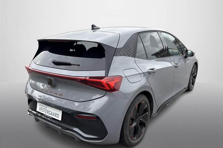 Grå Cupra Born fra 2023